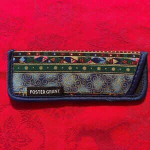 NWOT FOSTER GRANT EYEGLASS HOLDER